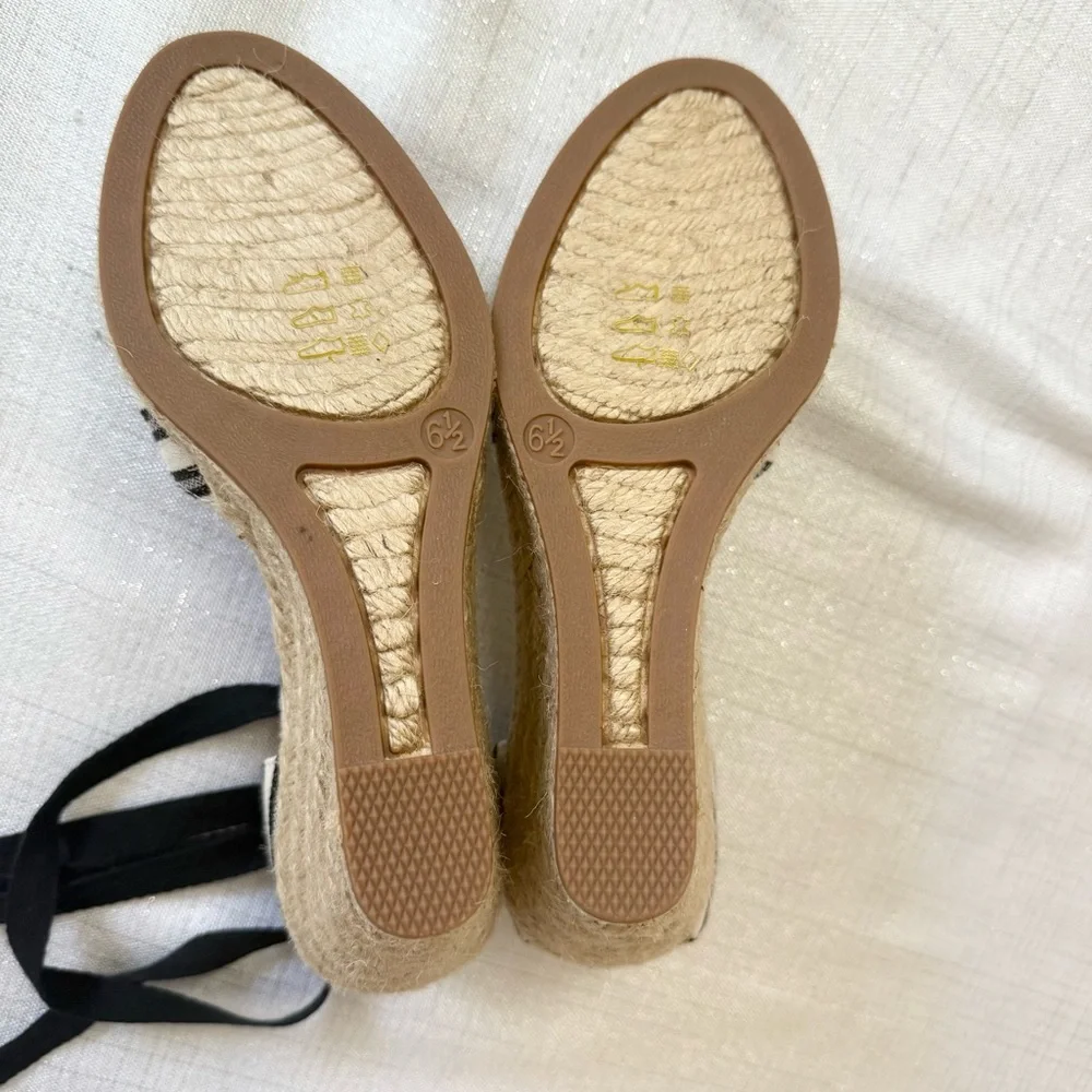 New J. Crew Size 6.5 Espadrille Wedges Ankle Wrap Black Cream Stripe Shoes
